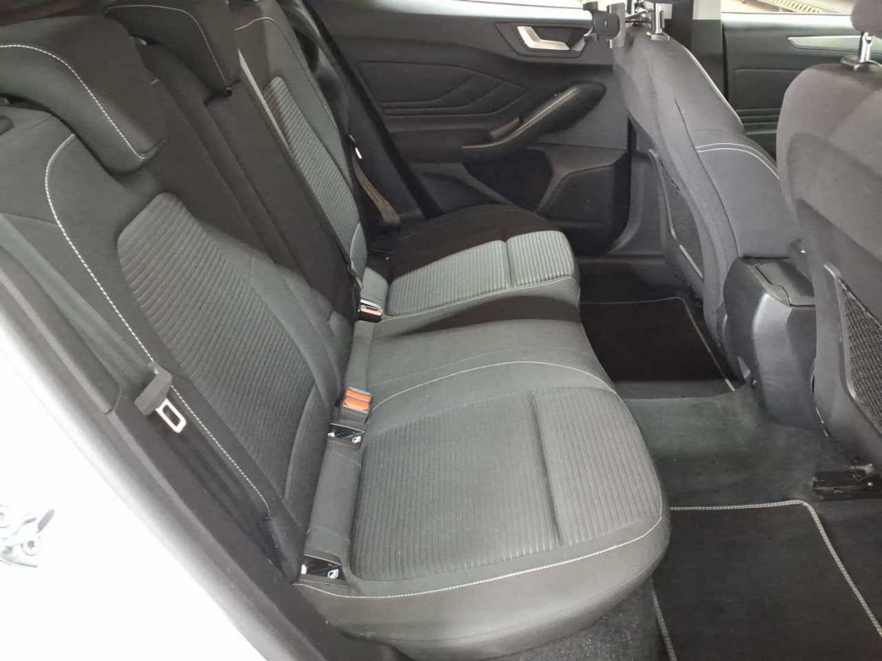 Ford Focus Turnier 1.5 EcoBlue Start-Stopp-System Aut. TITANIUM X 14