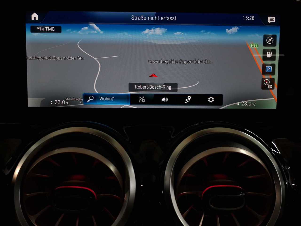 Mercedes-Benz EQA 250 Electric Art 12
