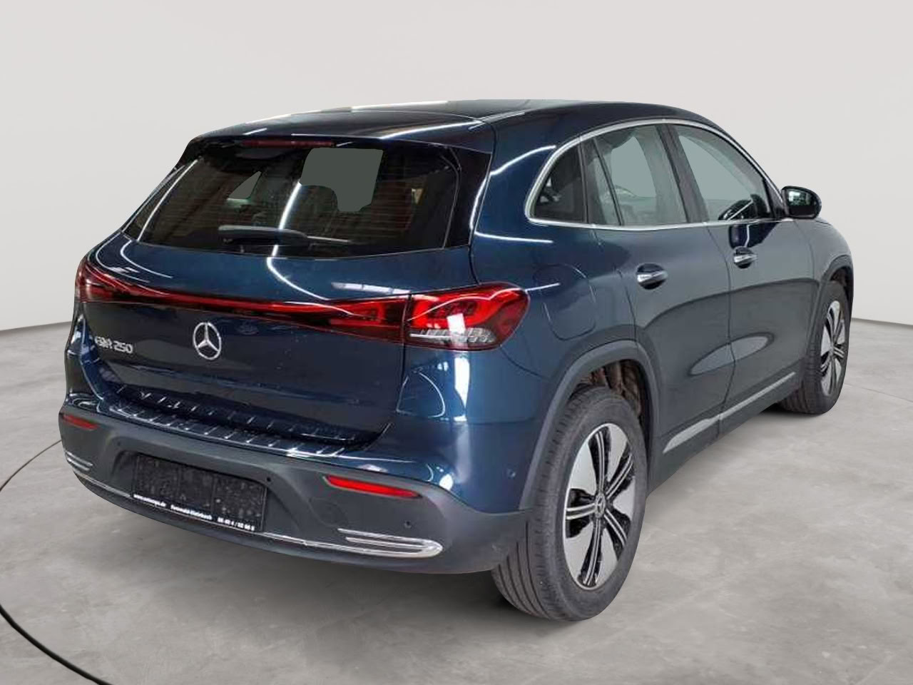 Mercedes-Benz EQA 250 Electric Art 4