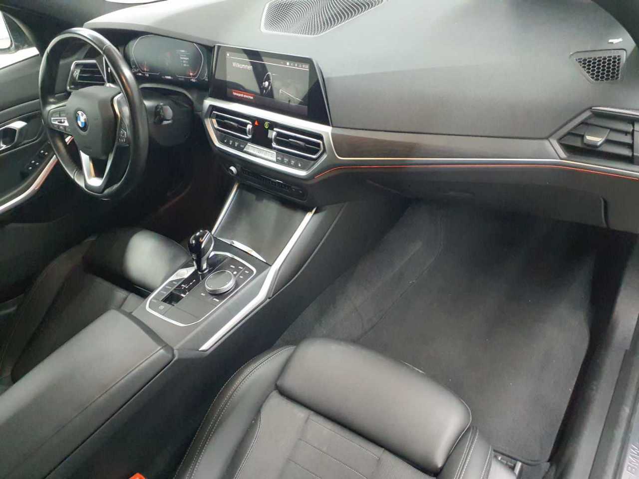 Bmw 320d Touring xDrive Aut. Luxury Line 9