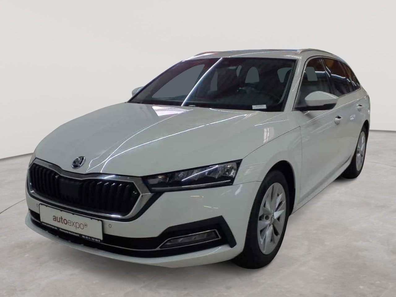 Skoda Octavia Combi 2.0 TDI DSG First Edition 2