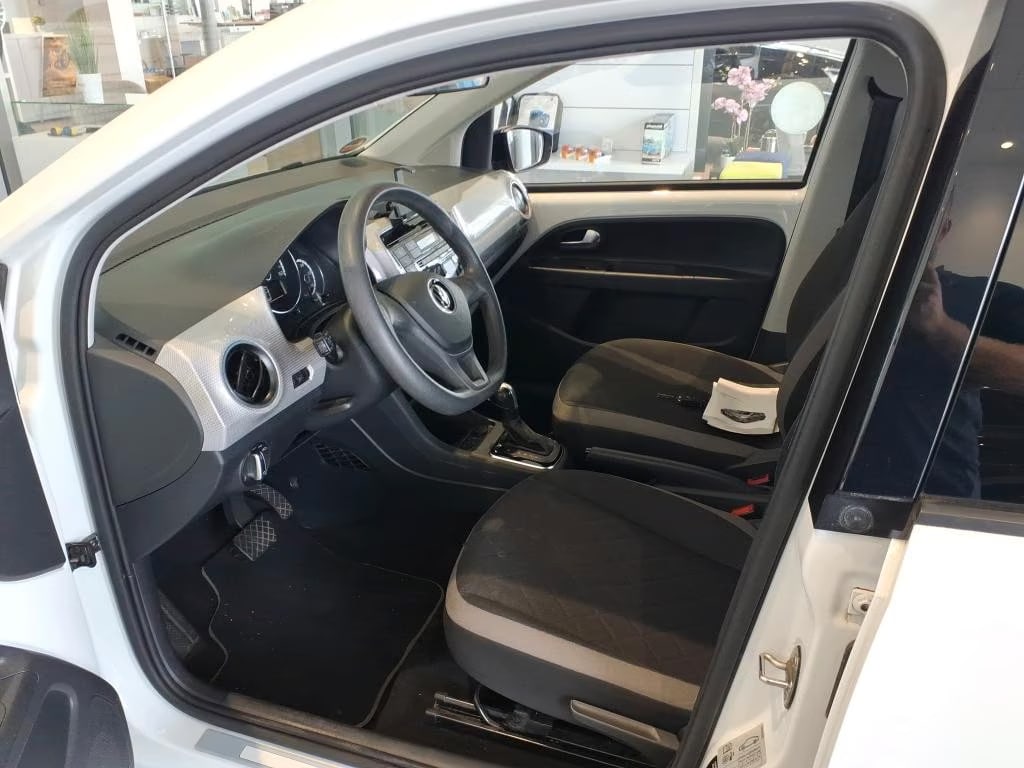 Volkswagen e-up! 2021 5