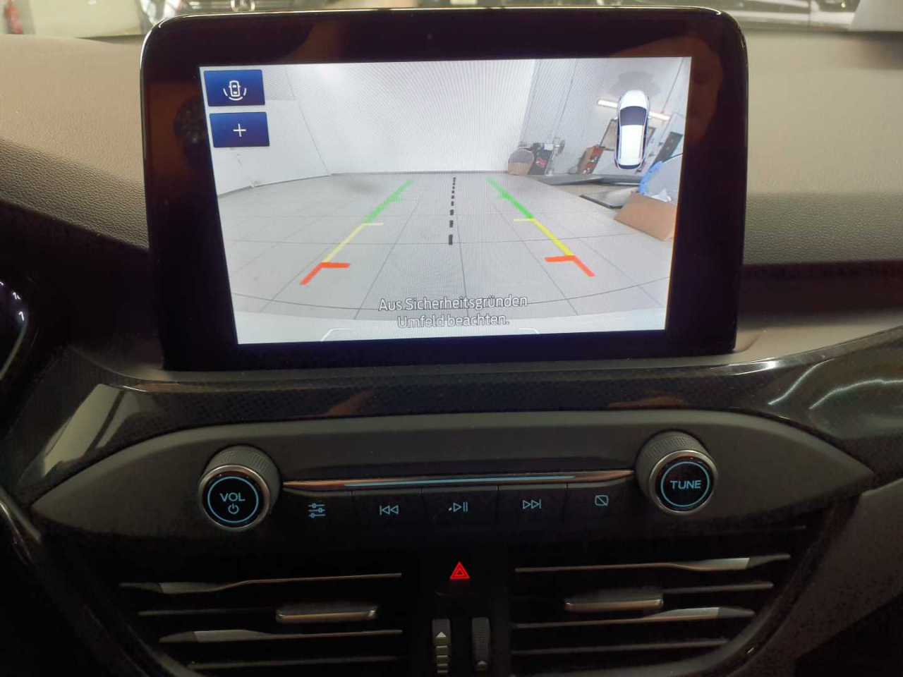 Ford Focus Turnier 1.0 EcoBoost Hybrid ST-LINE 16