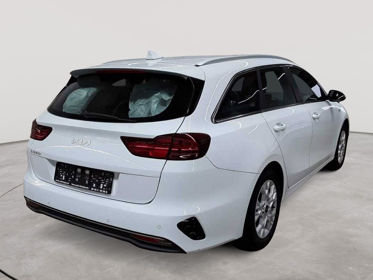 Kia Ceed SW 1.6 CRDi (48V Mild-Hybrid) DCT7 Vision 4