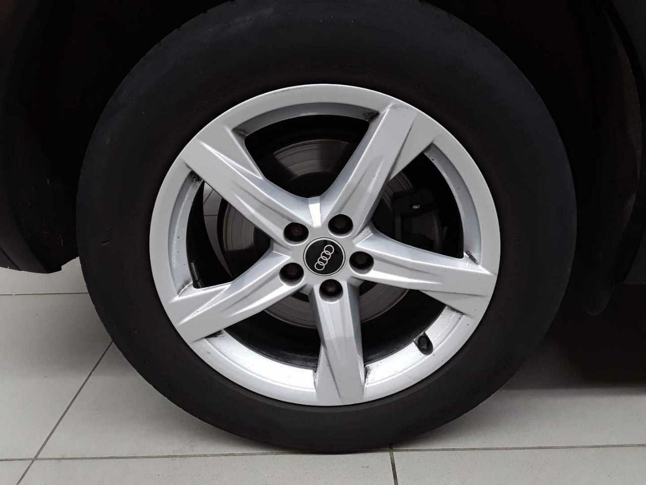Audi Q5 45 TFSI quattro S tronic 18