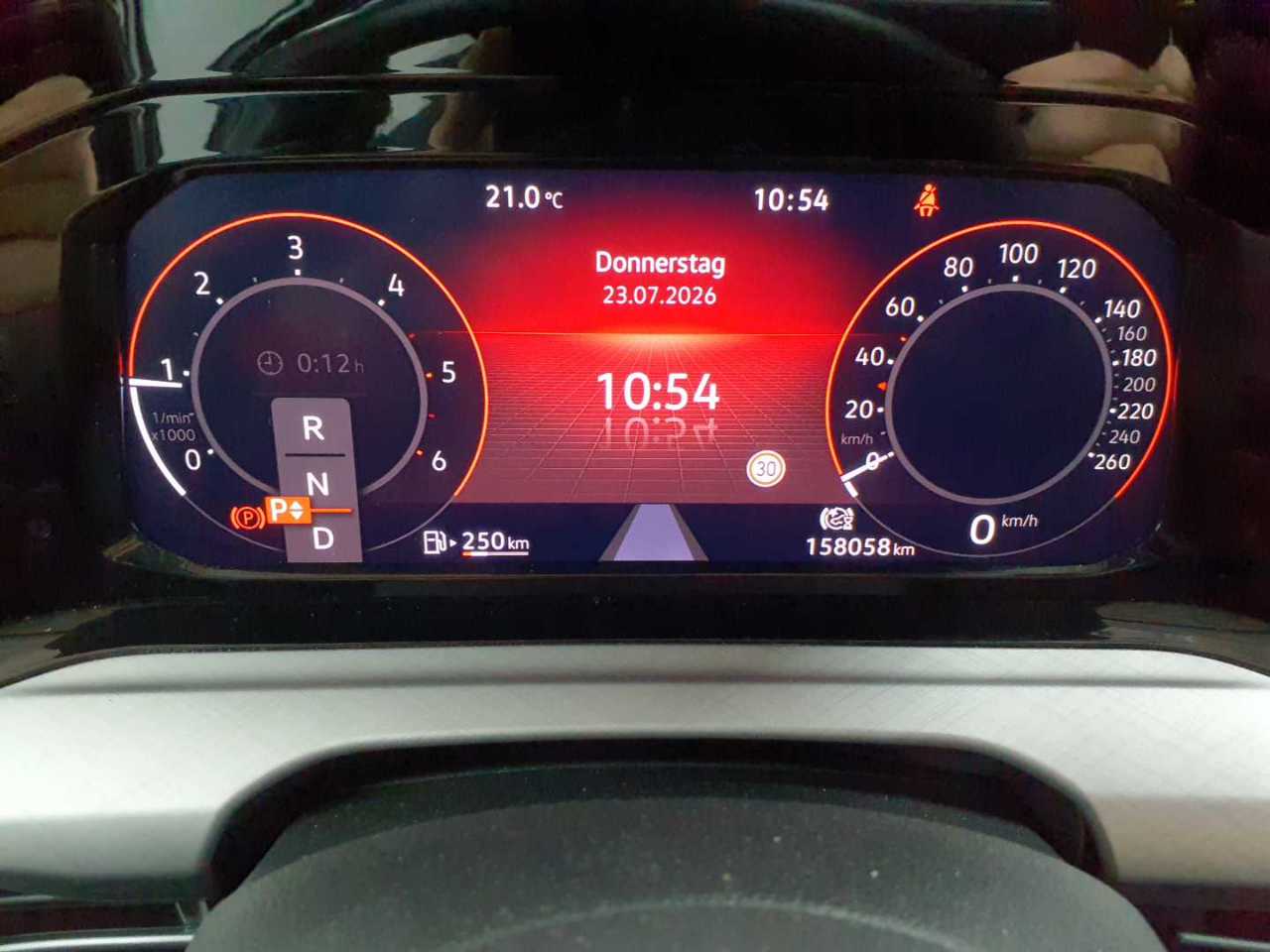 Vw Golf Variant 2.0 TDI SCR DSG Life 11