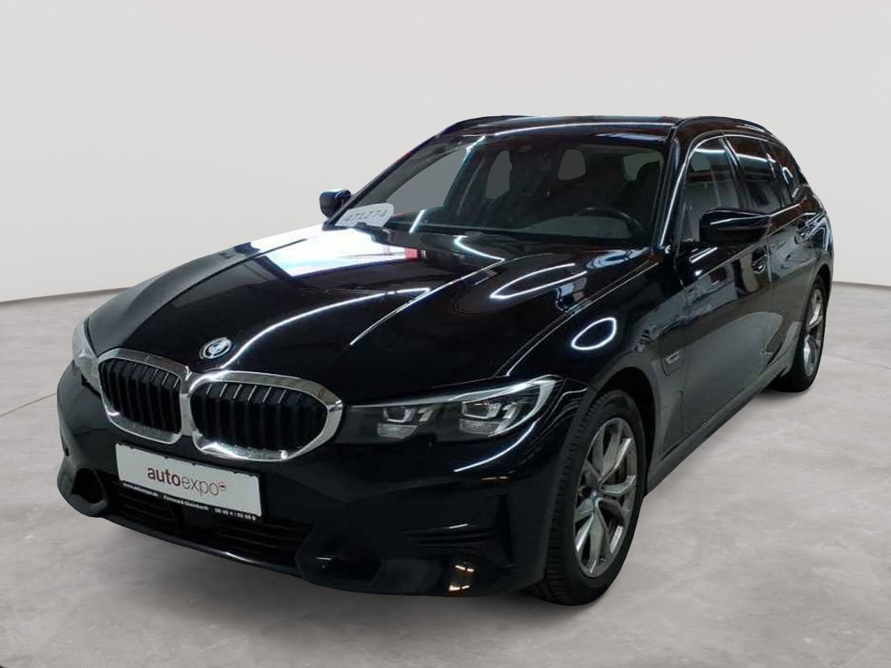Bmw 330e Touring Aut. Sport Line 2