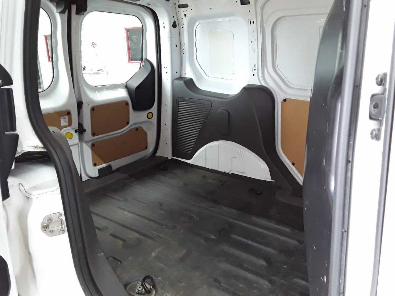 Ford Transit Connect 220 L1 Trend 14