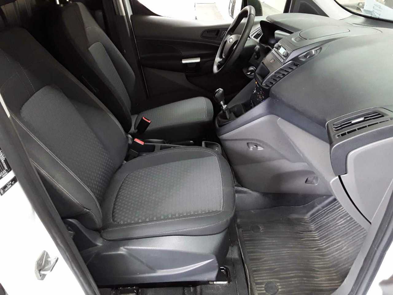 Ford Transit Connect 220 L1 Trend 8