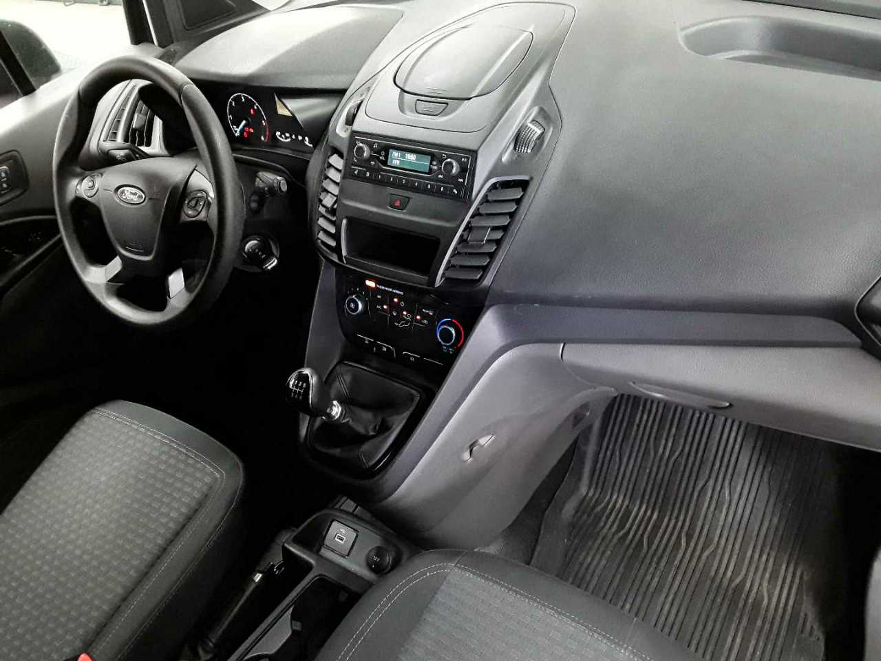 Ford Transit Connect 220 L1 Trend 9
