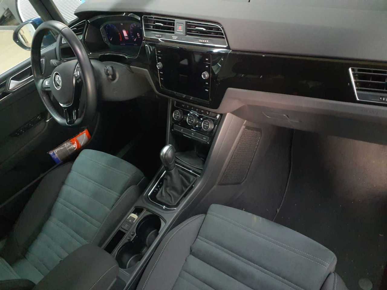 Vw Touran 2.0 TDI SCR DSG Highline 9
