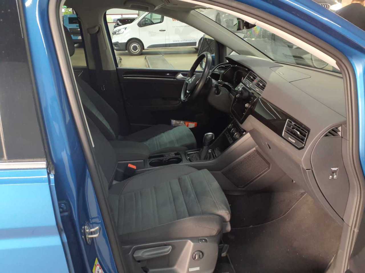 Vw Touran 2.0 TDI SCR DSG Highline 8