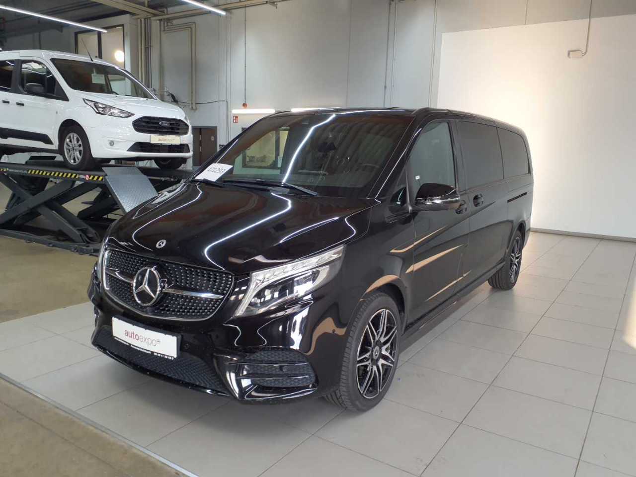 Mercedes-Benz V 300 d extralang 4Matic 9G-TRONIC Avantgarde Edition 2021 6