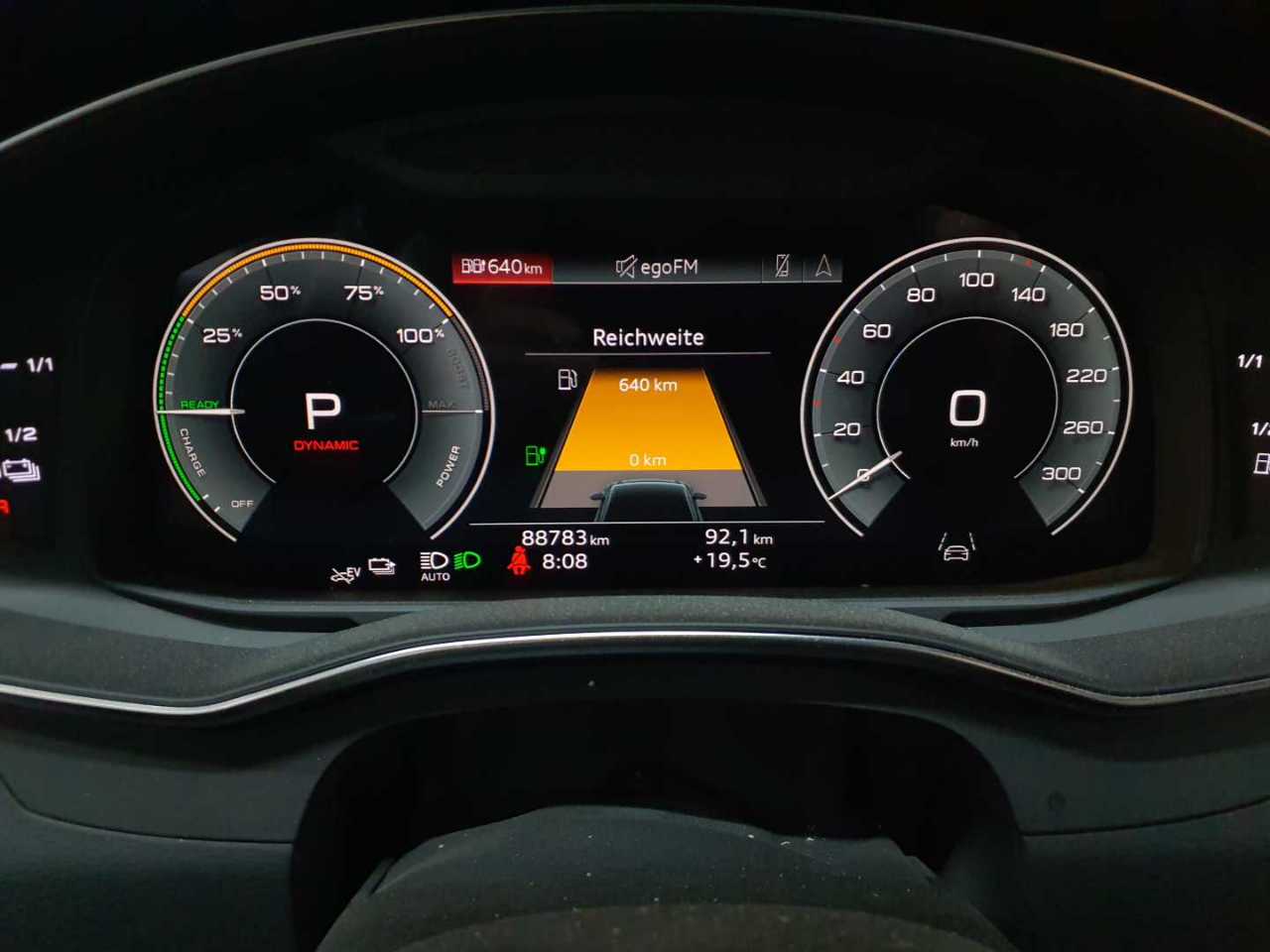 Audi A6 50 TFSI e quattro S tronic sport 10