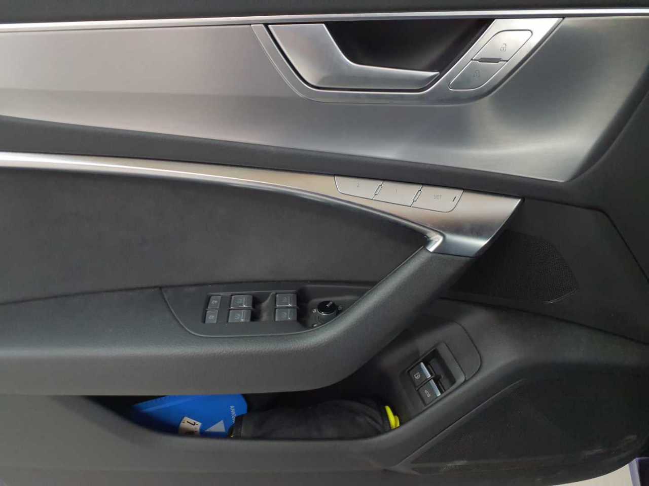 Audi A6 50 TFSI e quattro S tronic sport 18