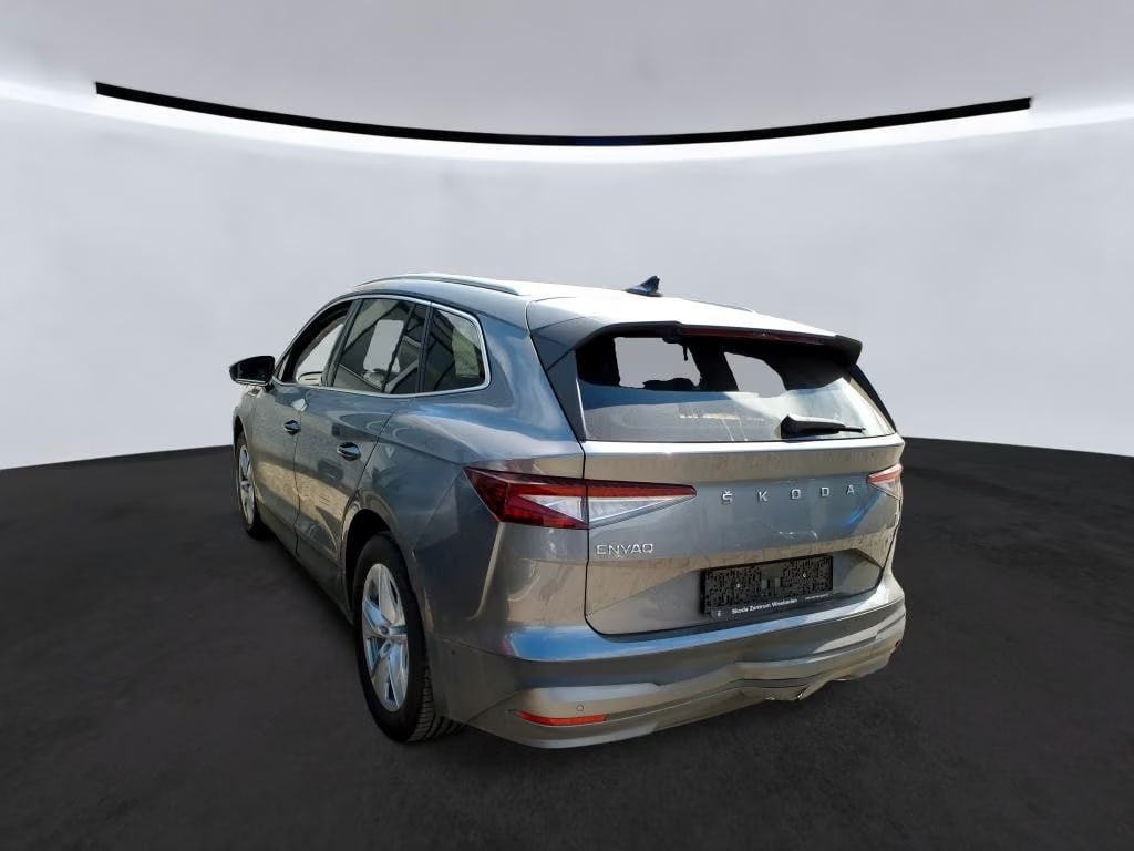 Skoda Enyaq 2022 3