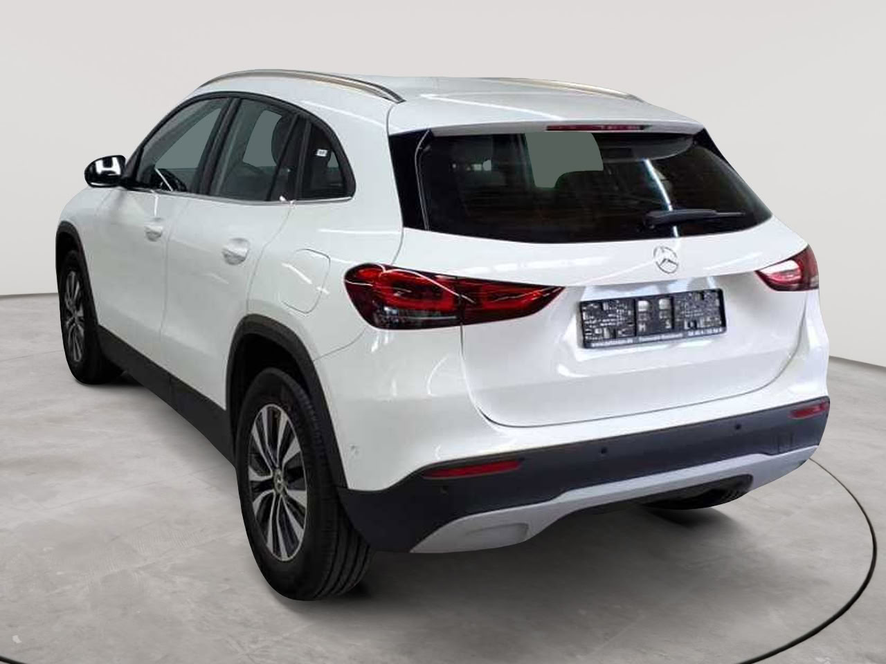 Mercedes-Benz GLA 200 d 8G-DCT Style 5