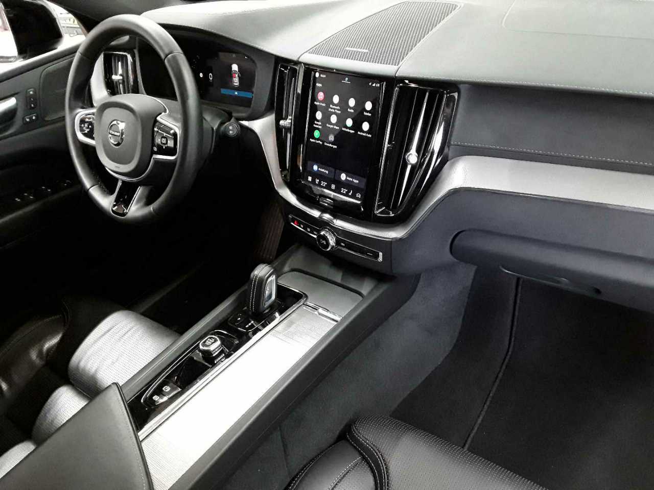 Volvo XC60 B4 D Geartronic RDesign 9