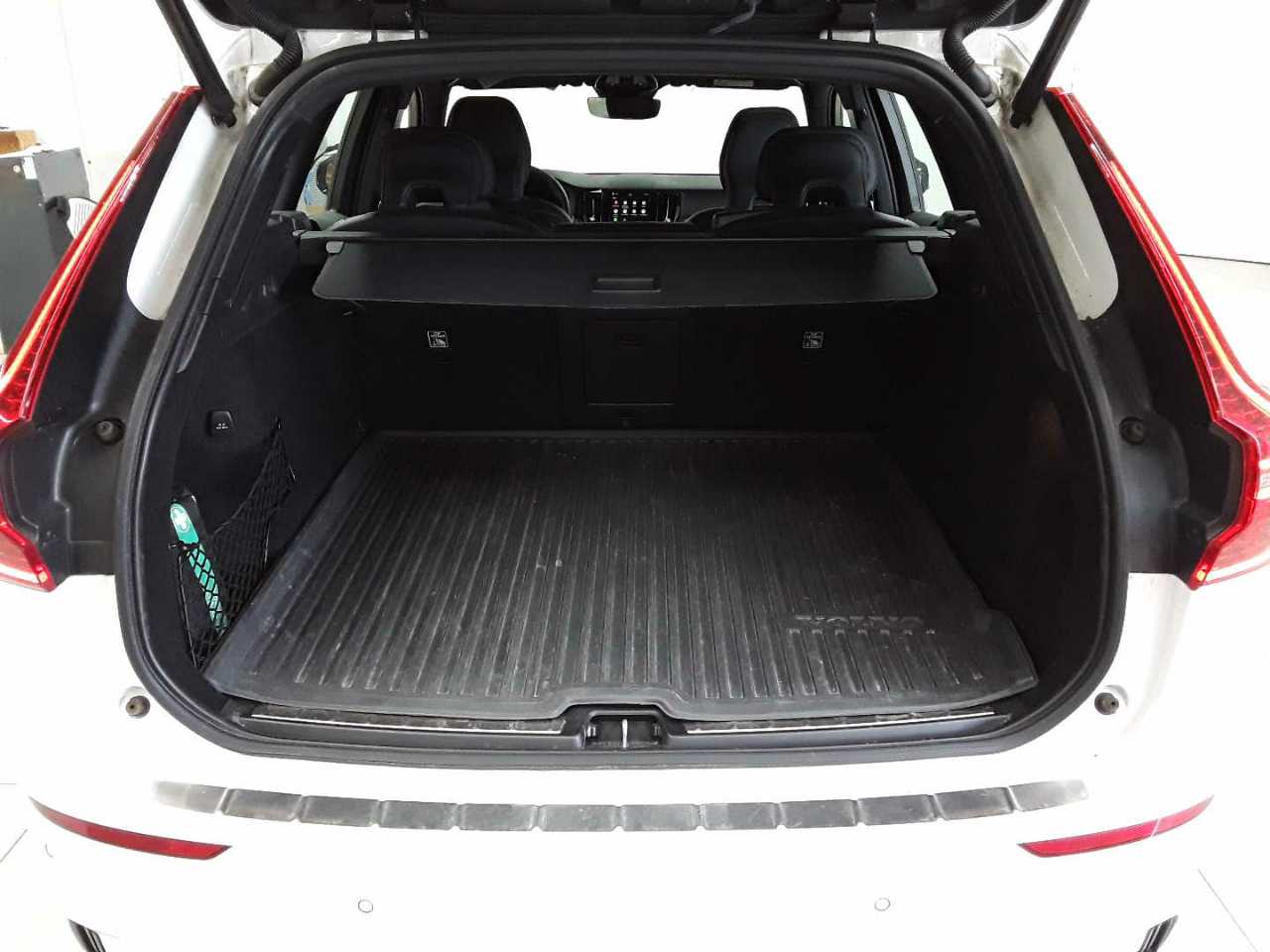 Volvo XC60 B4 D Geartronic RDesign 15