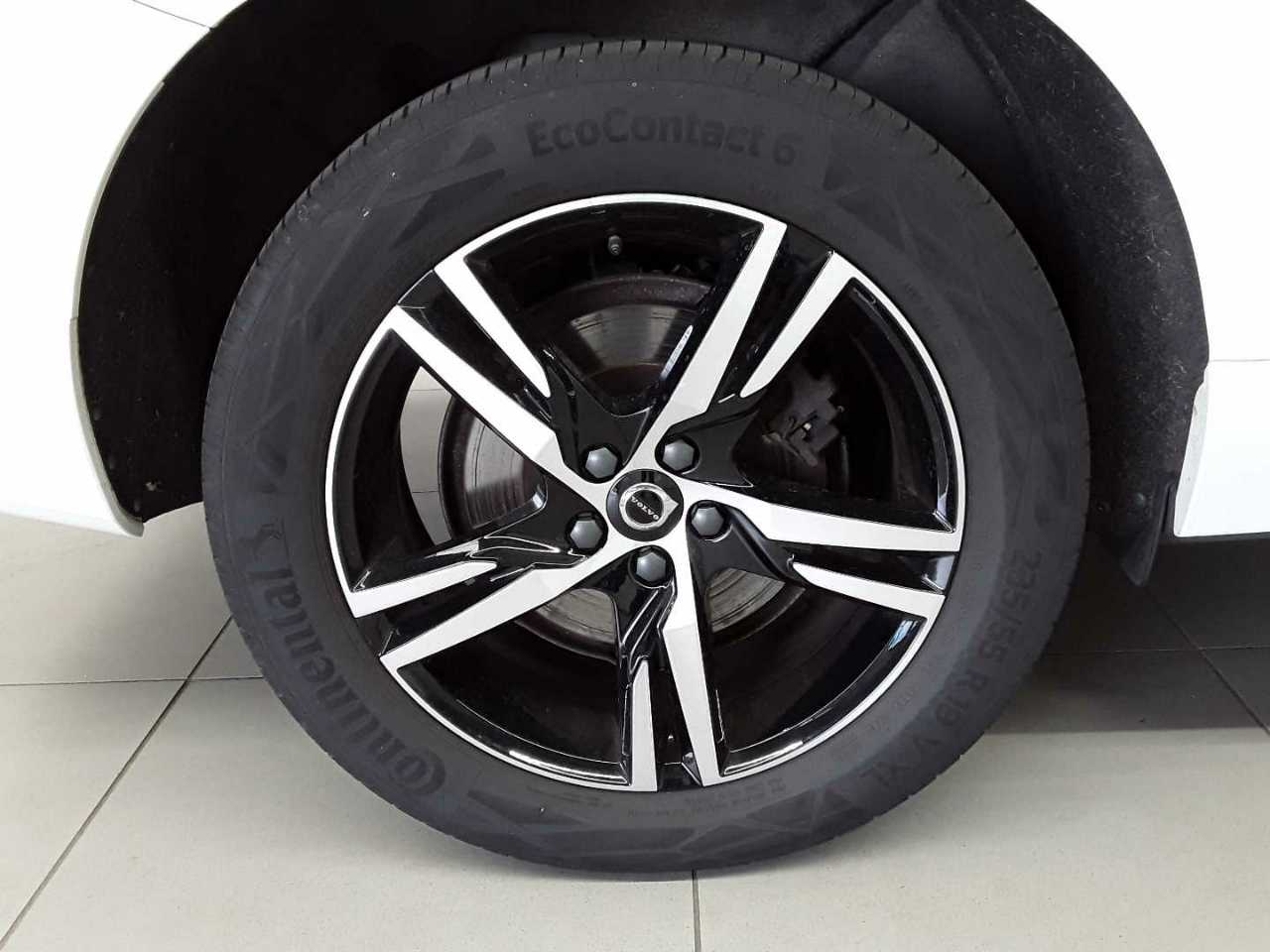 Volvo XC60 B4 D Geartronic RDesign 20