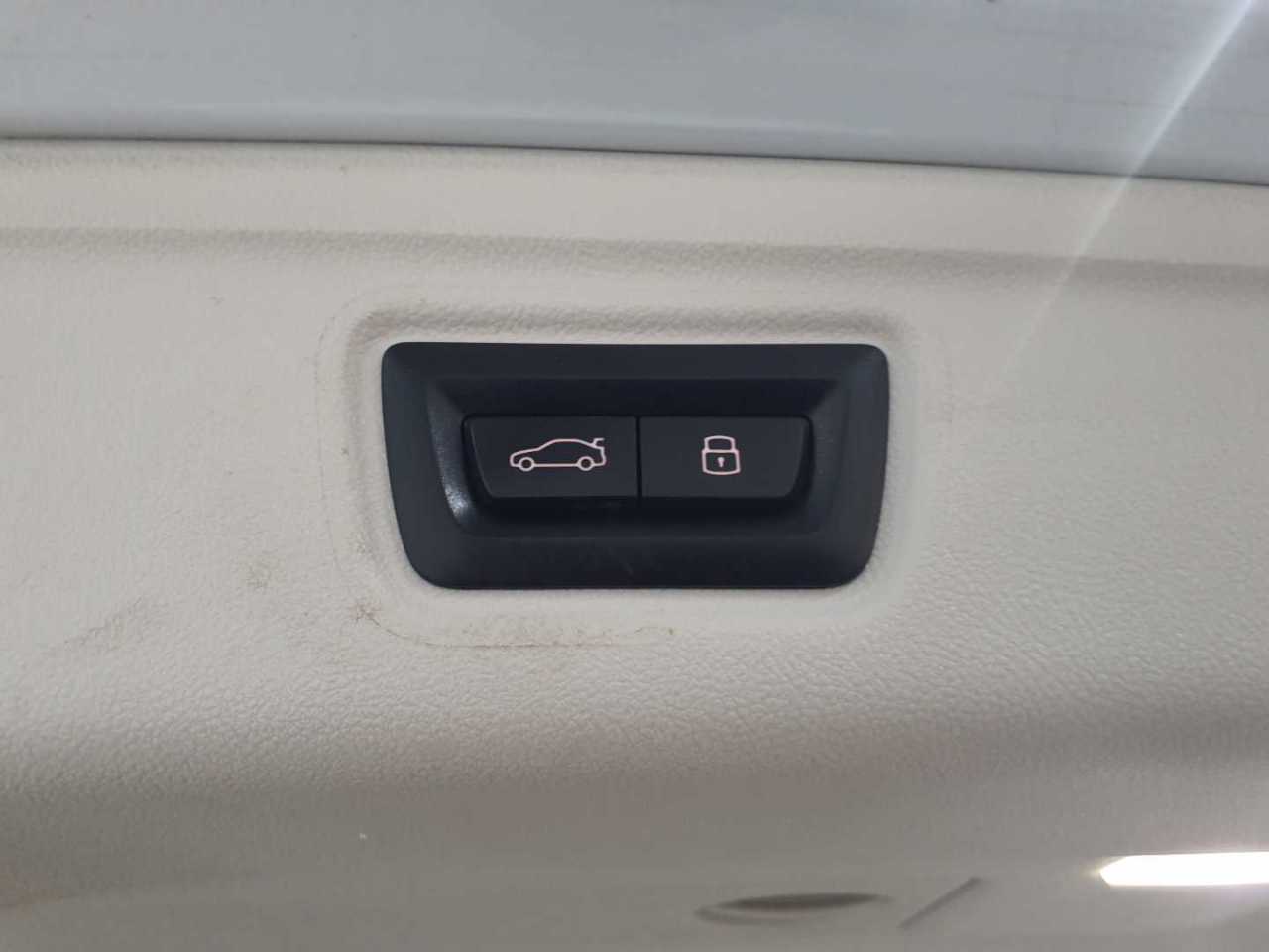 Bmw 320d Touring xDrive Aut. 16
