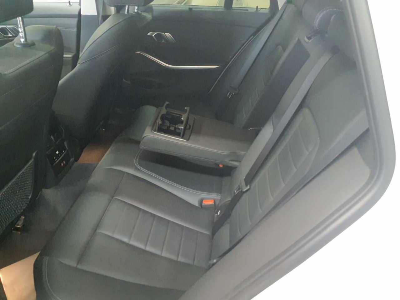 Bmw 320d Touring xDrive Aut. 13