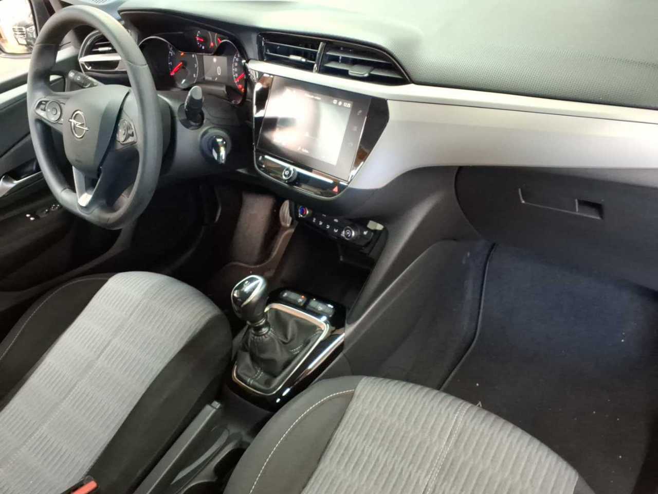 Opel Corsa 1.2 Direct Injection Turbo Start/Stop Edition 9