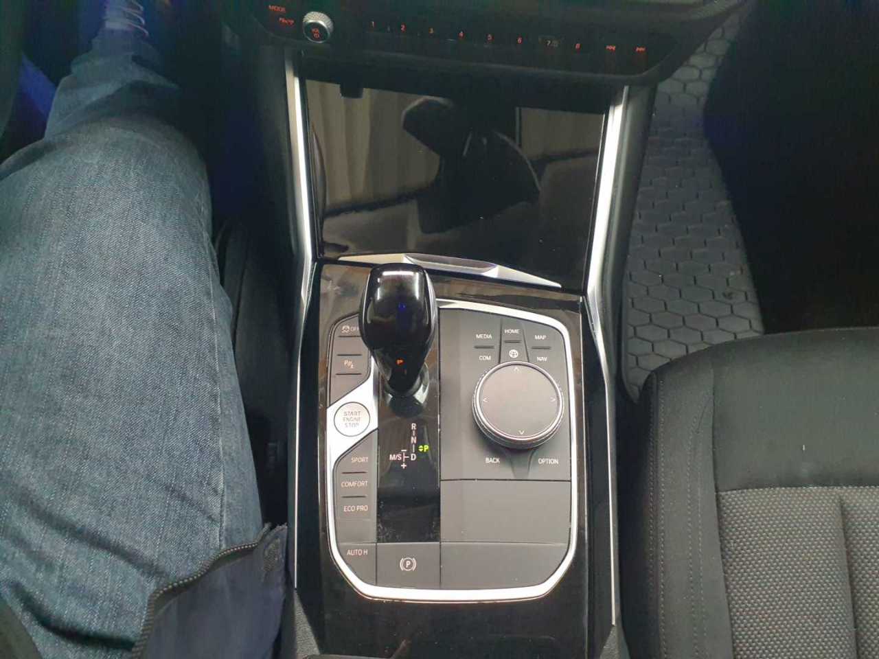 Bmw 318d Touring Aut. Advantage 10