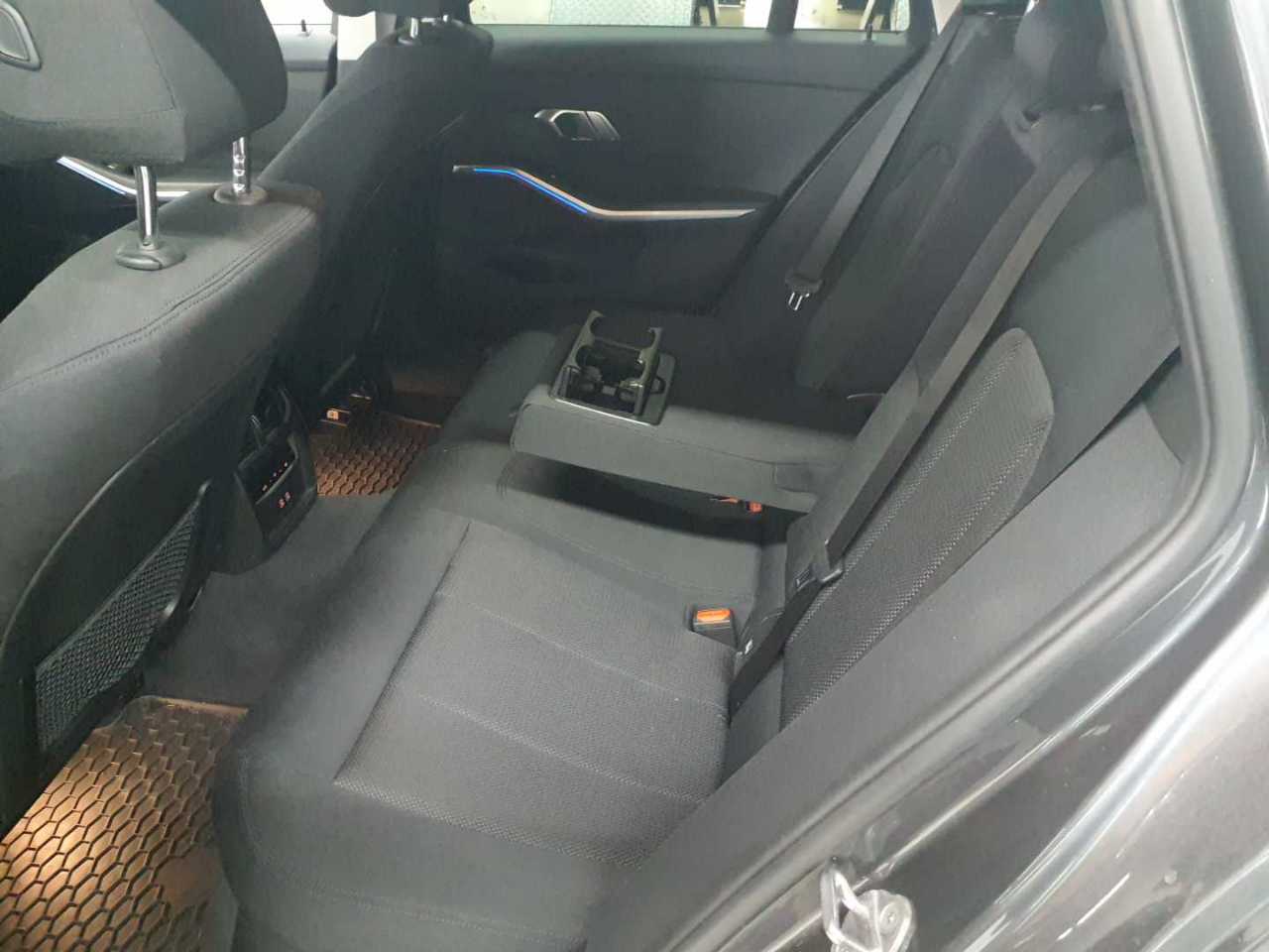 Bmw 318d Touring Aut. Advantage 13