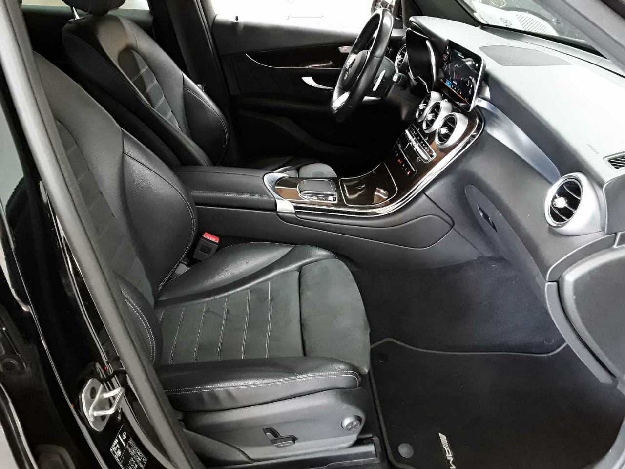 Mercedes-Benz GLC 300 d 4Matic 9G-TRONIC AMG Line 12