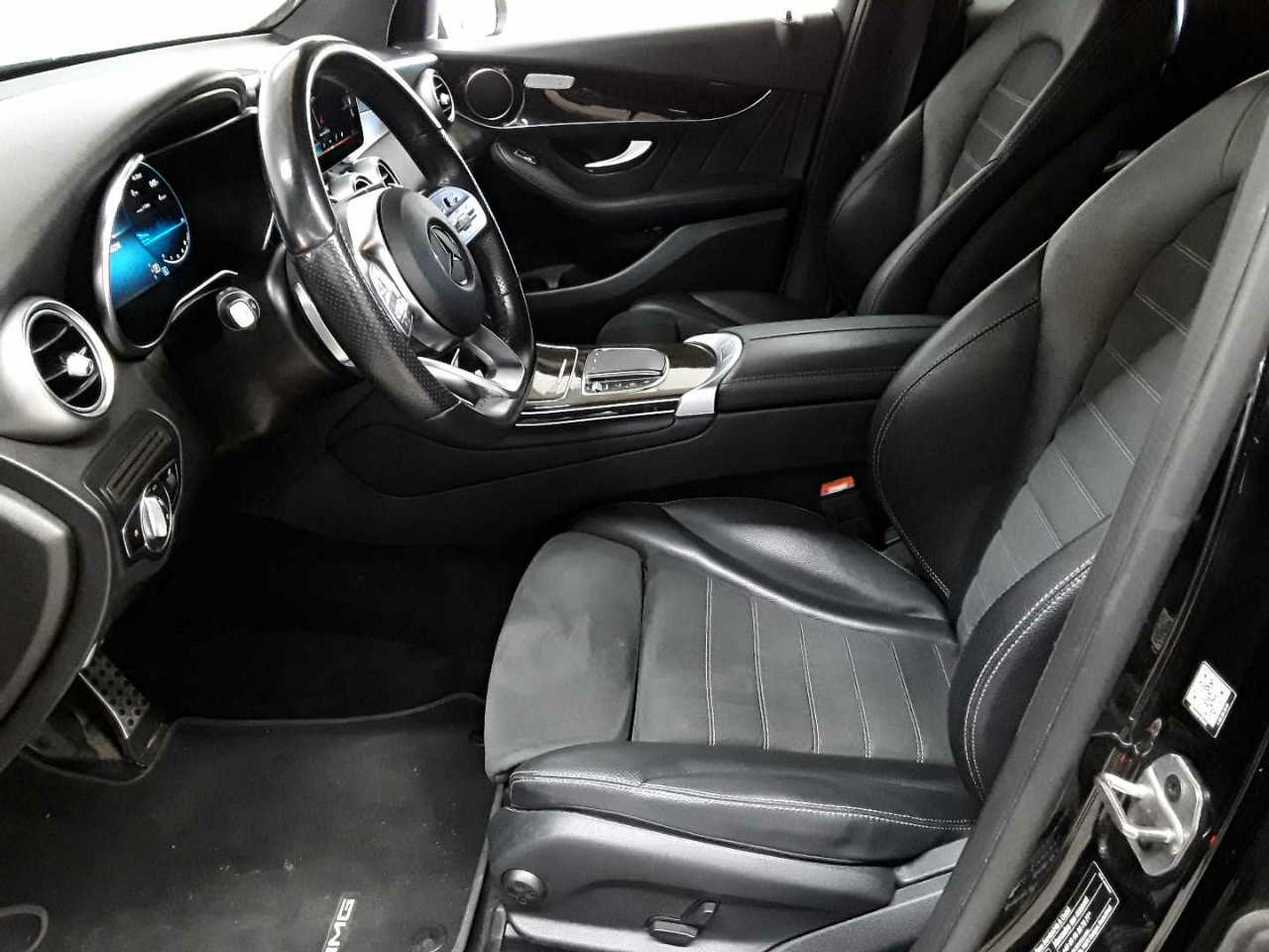 Mercedes-Benz GLC 300 d 4Matic 9G-TRONIC AMG Line 3