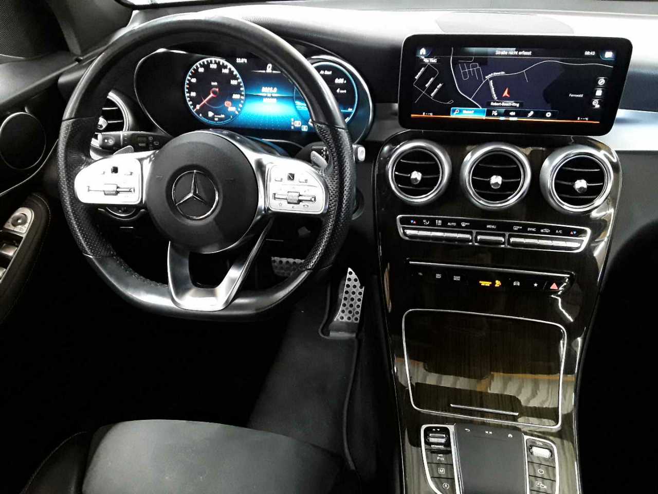 Mercedes-Benz GLC 300 d 4Matic 9G-TRONIC AMG Line 5