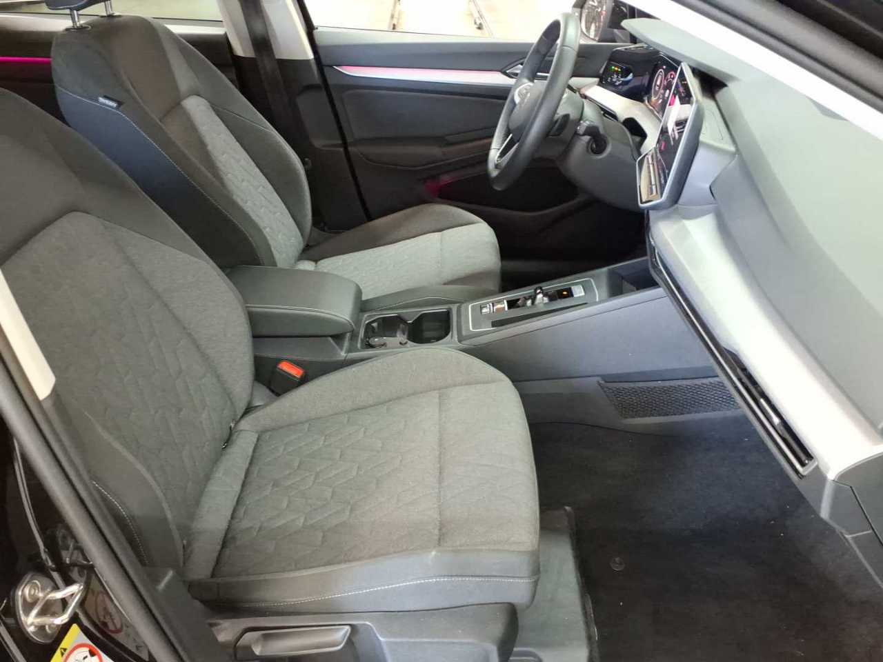 Vw Golf Variant 1.5 eTSI OPF DSG Life 8