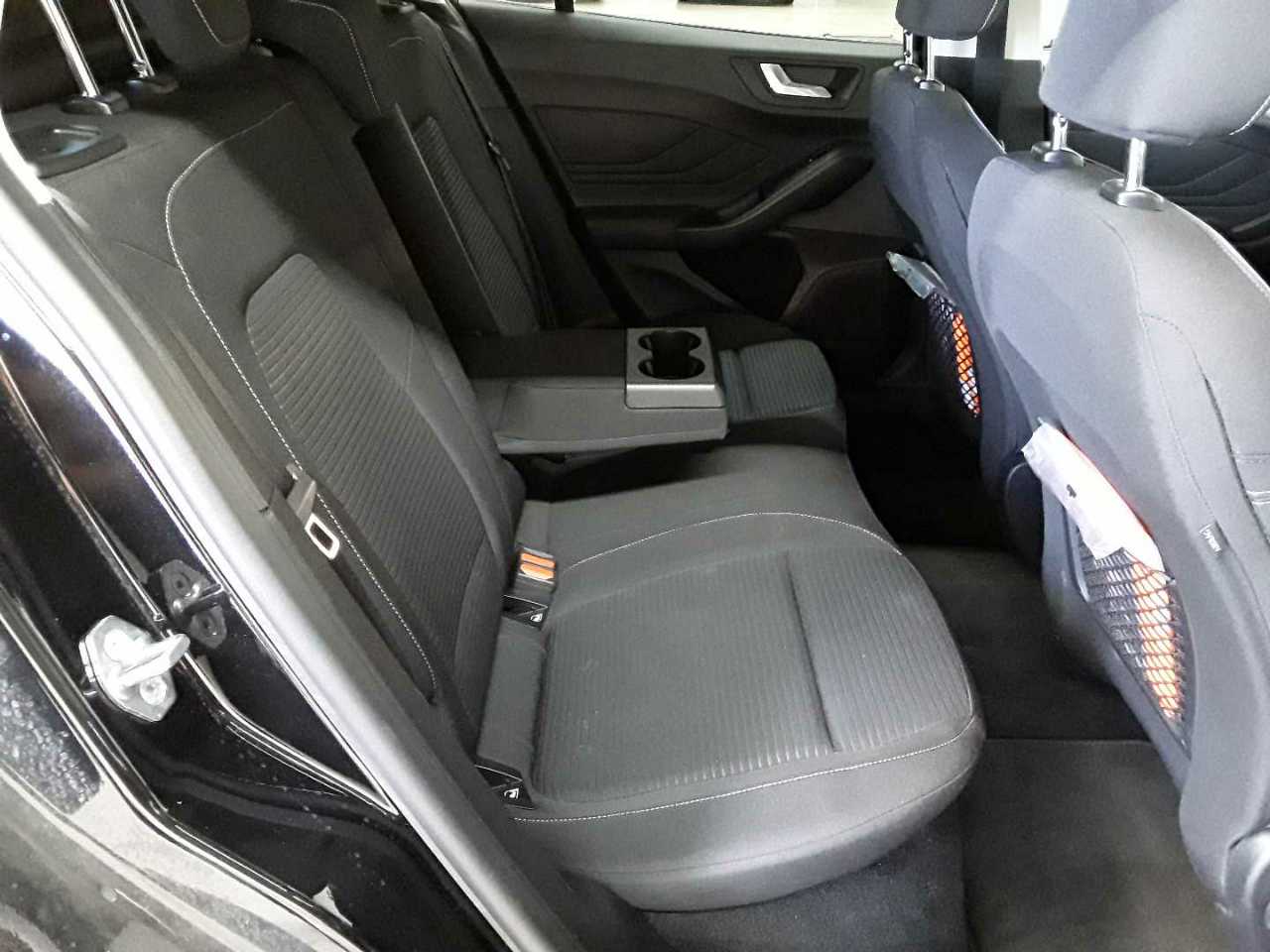 Ford Focus Turnier 1.0 EcoBoost Hybrid TITANIUM 14