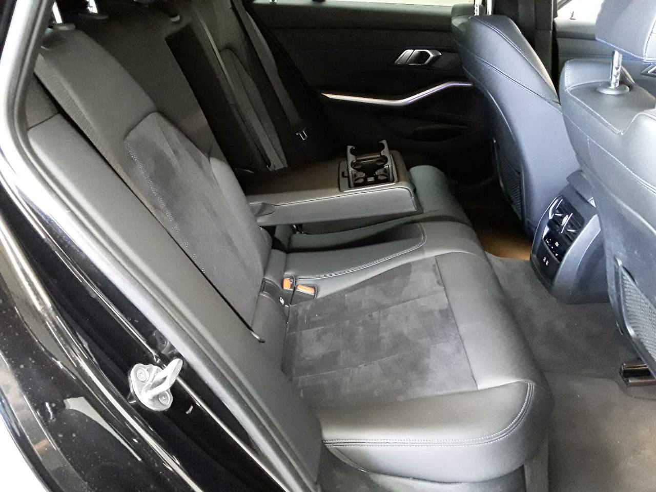 Bmw 320d Touring xDrive Aut. M Sport 14