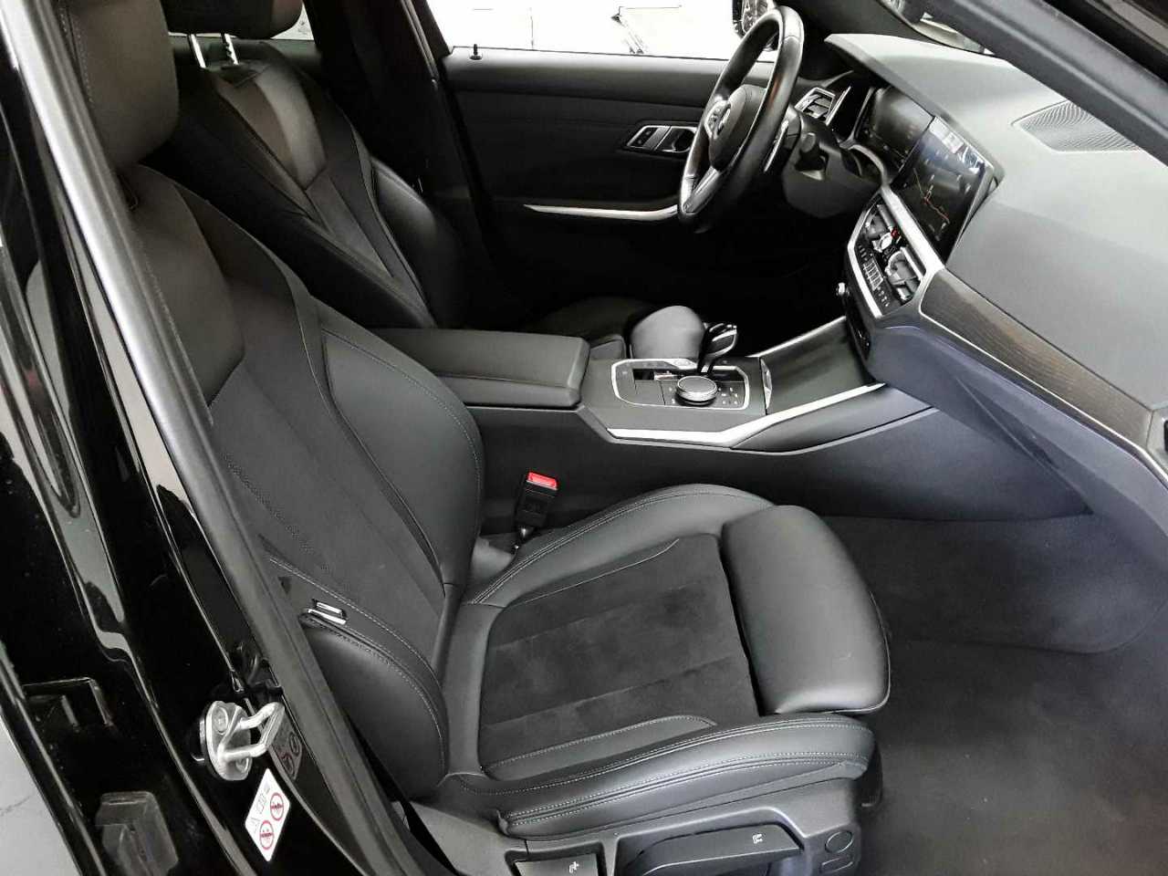 Bmw 320d Touring xDrive Aut. M Sport 8