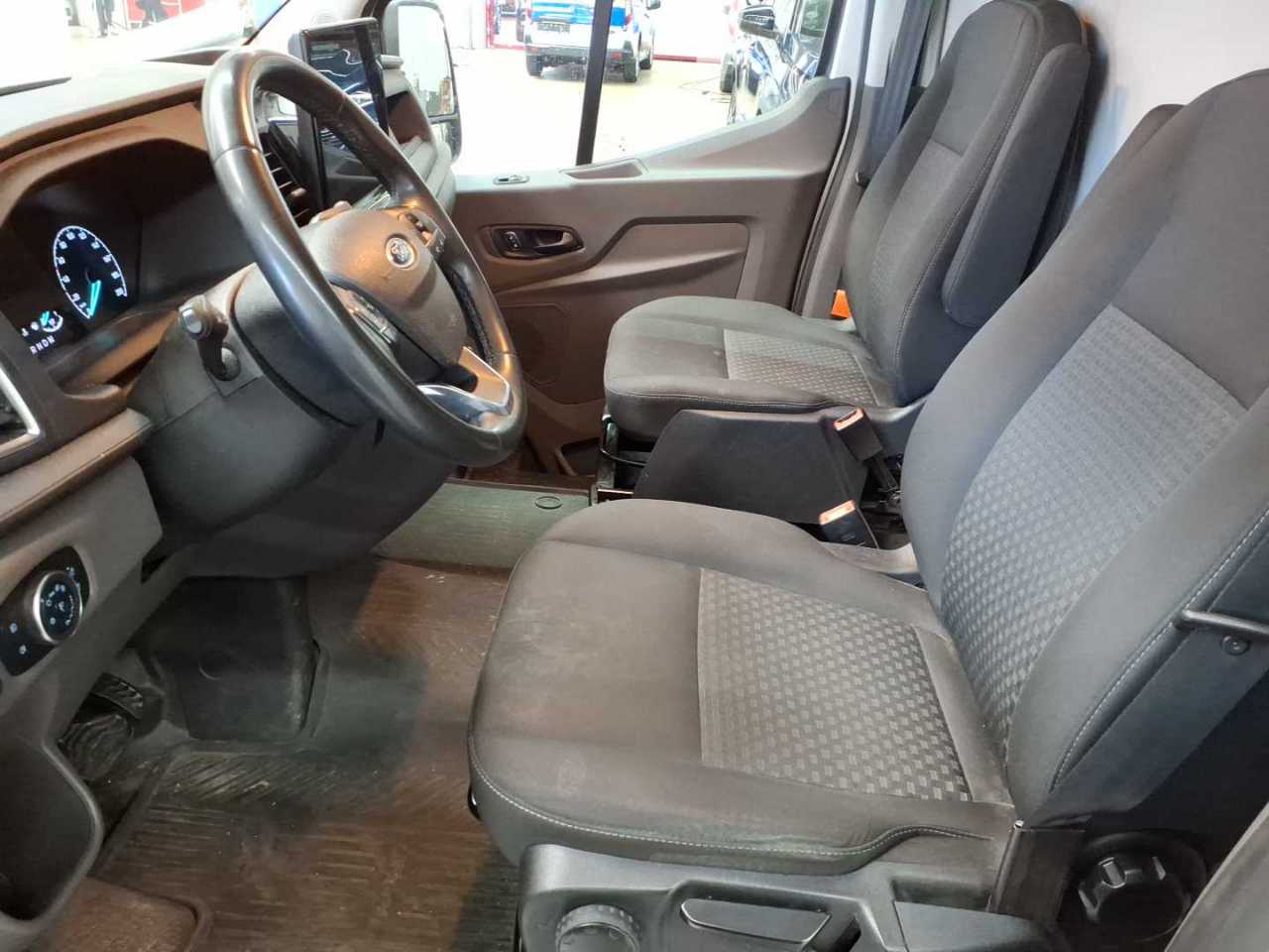 Ford Transit 350 L3H2 Lkw VA Autm. Trend 7