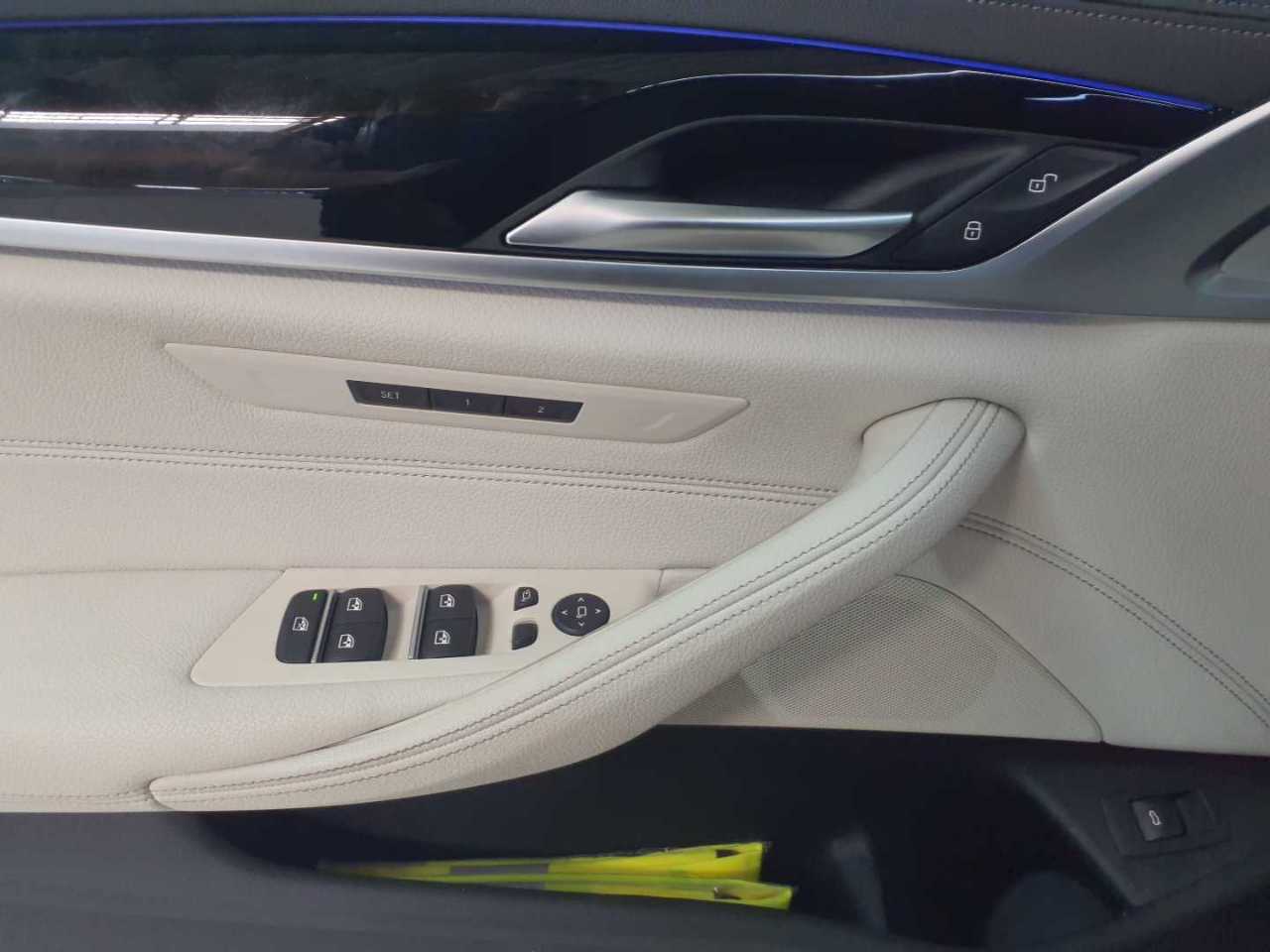 Bmw 530i Touring Aut. Luxury Line 19