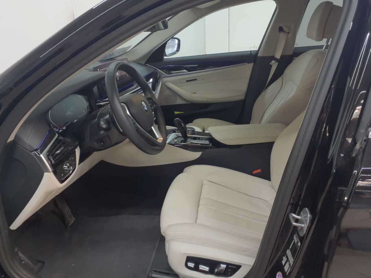 Bmw 530i Touring Aut. Luxury Line 7