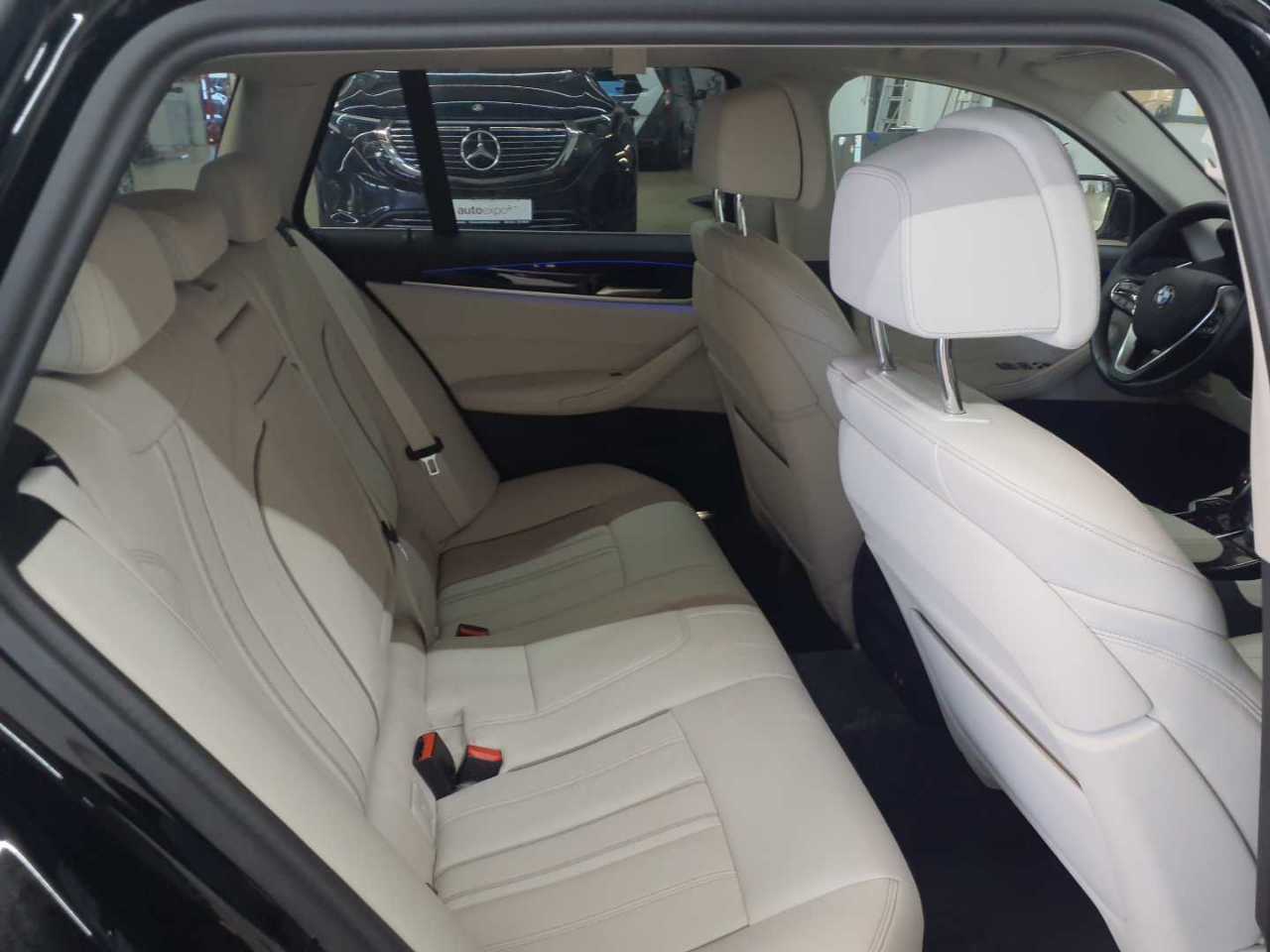 Bmw 530i Touring Aut. Luxury Line 14