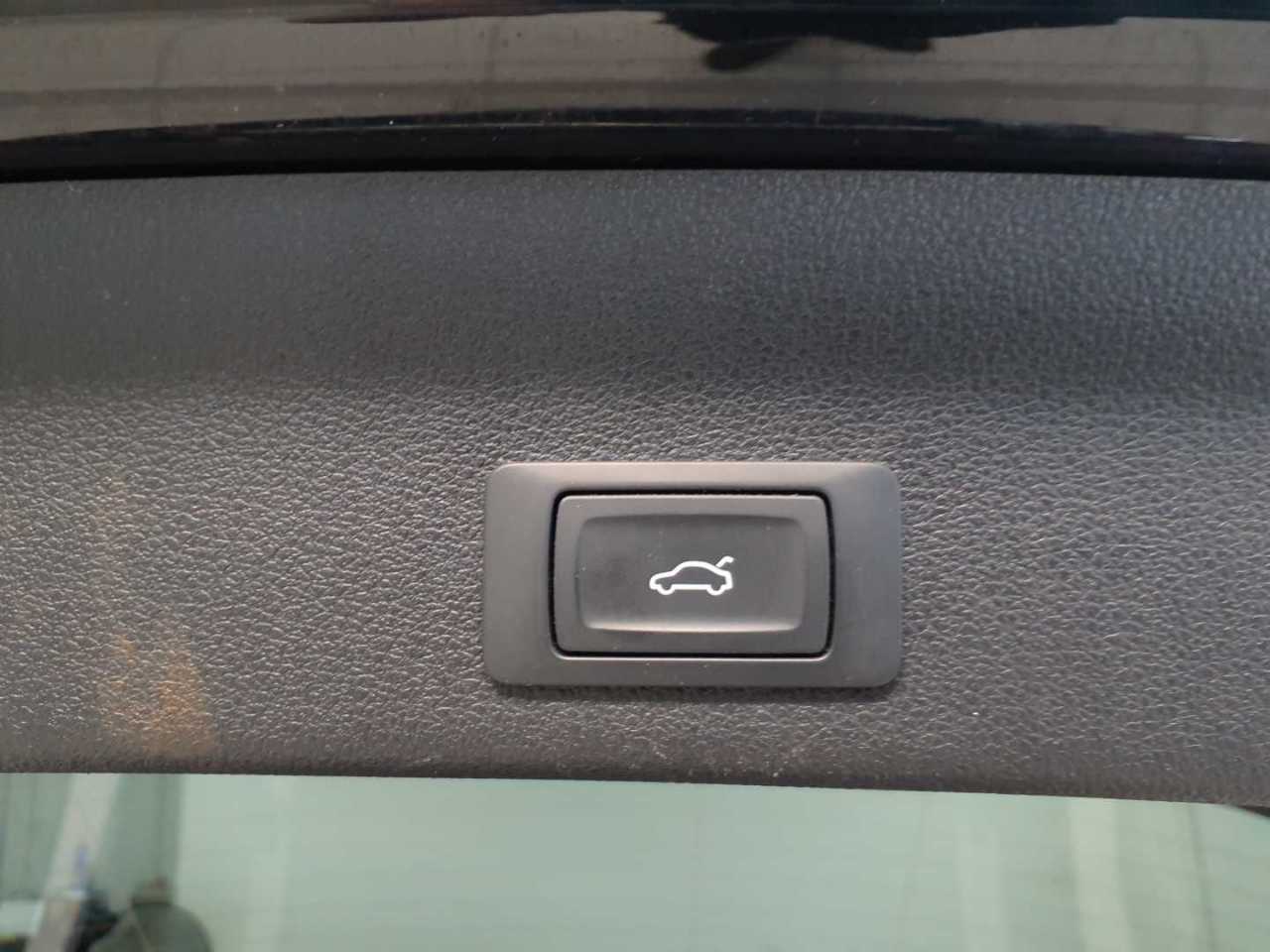 Audi A6 Avant 45 TFSI quattro S tronic 16