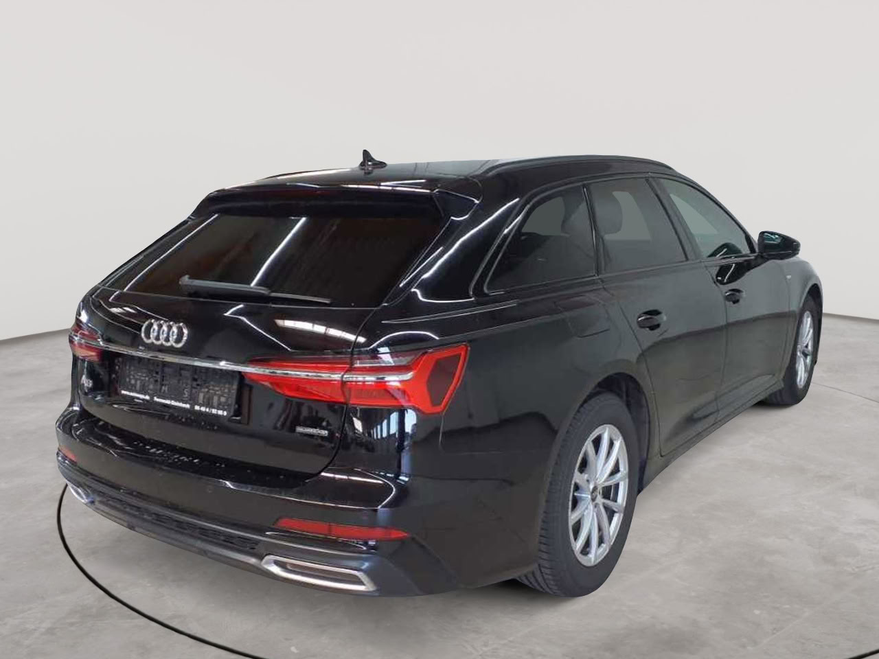 Audi A6 Avant 45 TFSI quattro S tronic 4
