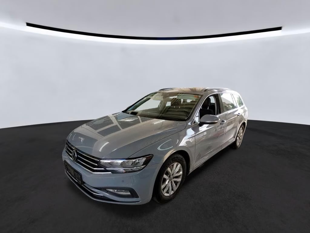 Volkswagen Passat Variant 2.0 2022