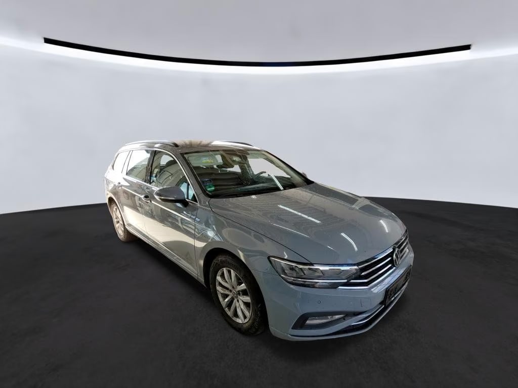 Volkswagen Passat Variant 2.0 2022 2