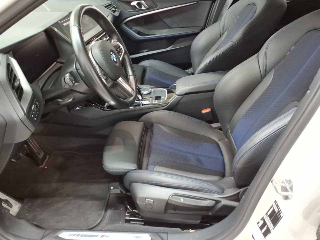 Bmw 118i Aut. M Sport 7