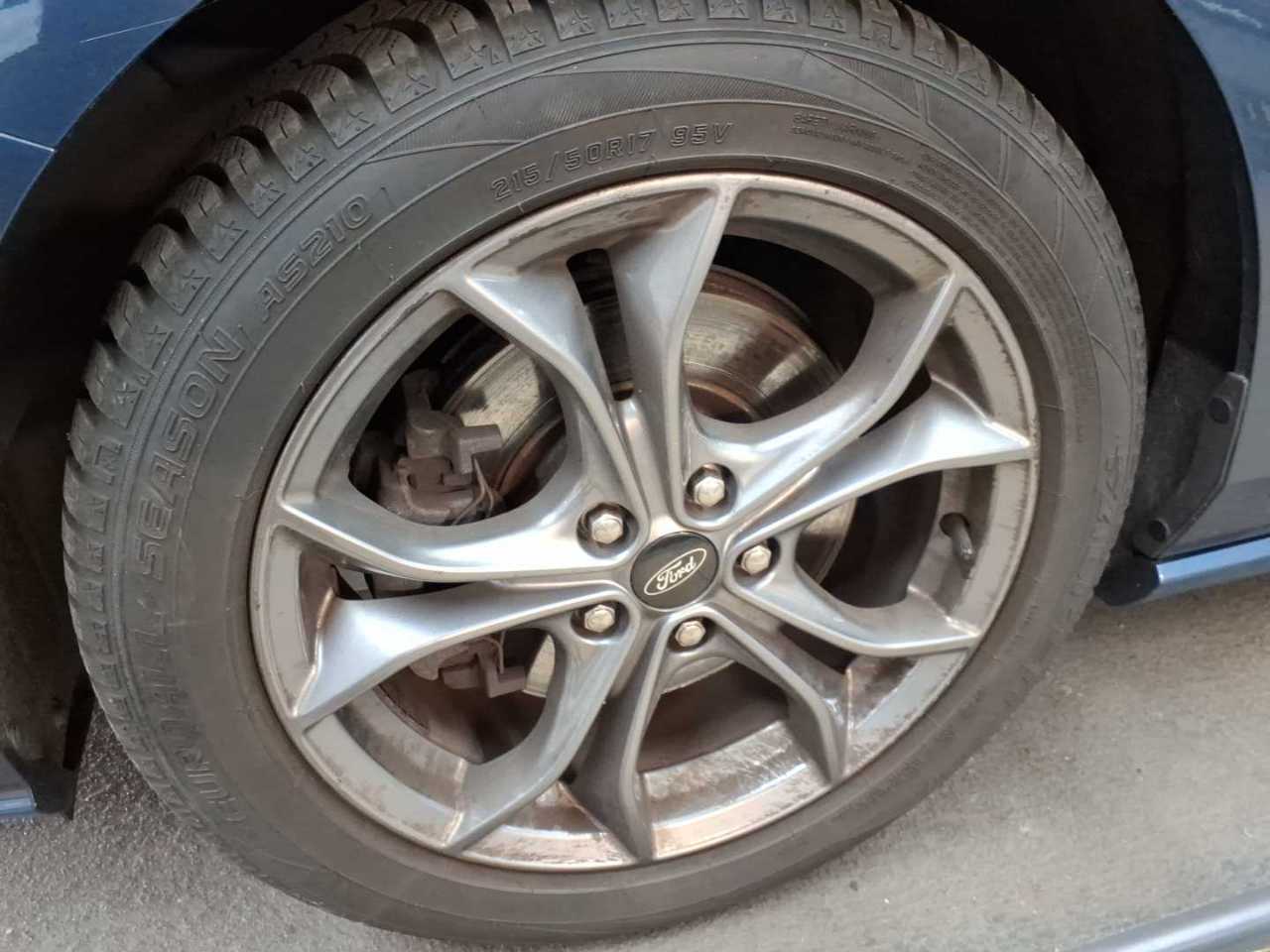 Ford Focus Turnier 1.0 EcoBoost Hybrid ST-LINE 16