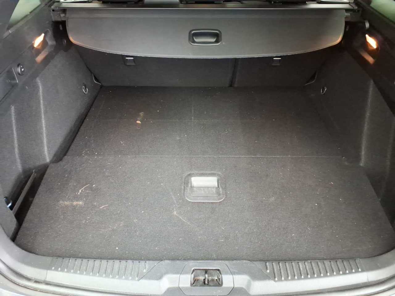 Ford Focus Turnier 1.0 EcoBoost Hybrid ST-LINE 10