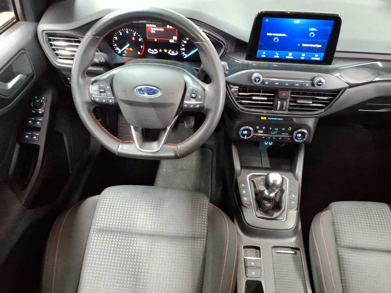 Ford Focus Turnier 1.0 EcoBoost Hybrid ST-LINE 5