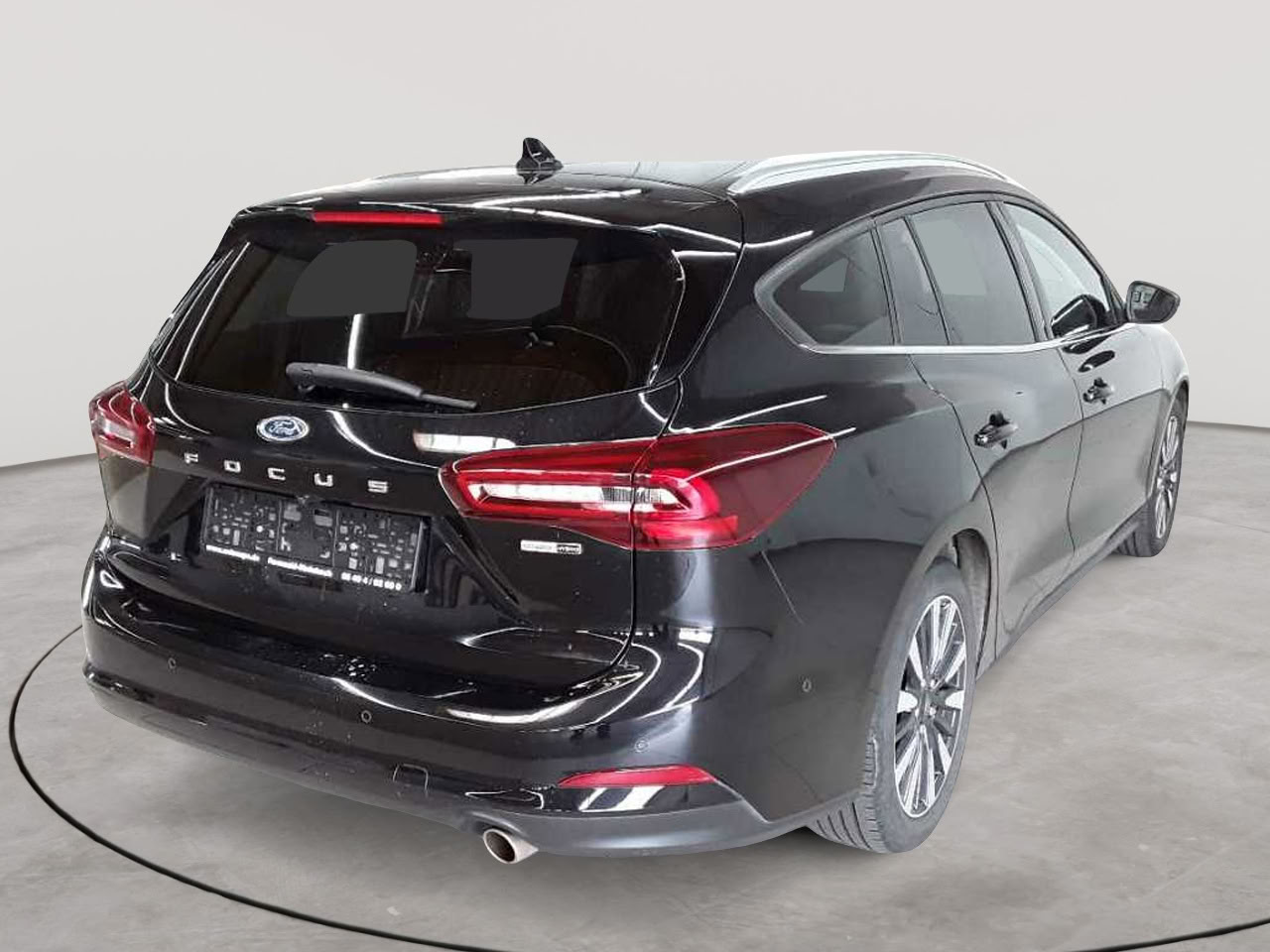 Ford Focus Turnier 1.0 EcoBoost Hybrid Aut. TITANIUM X 4