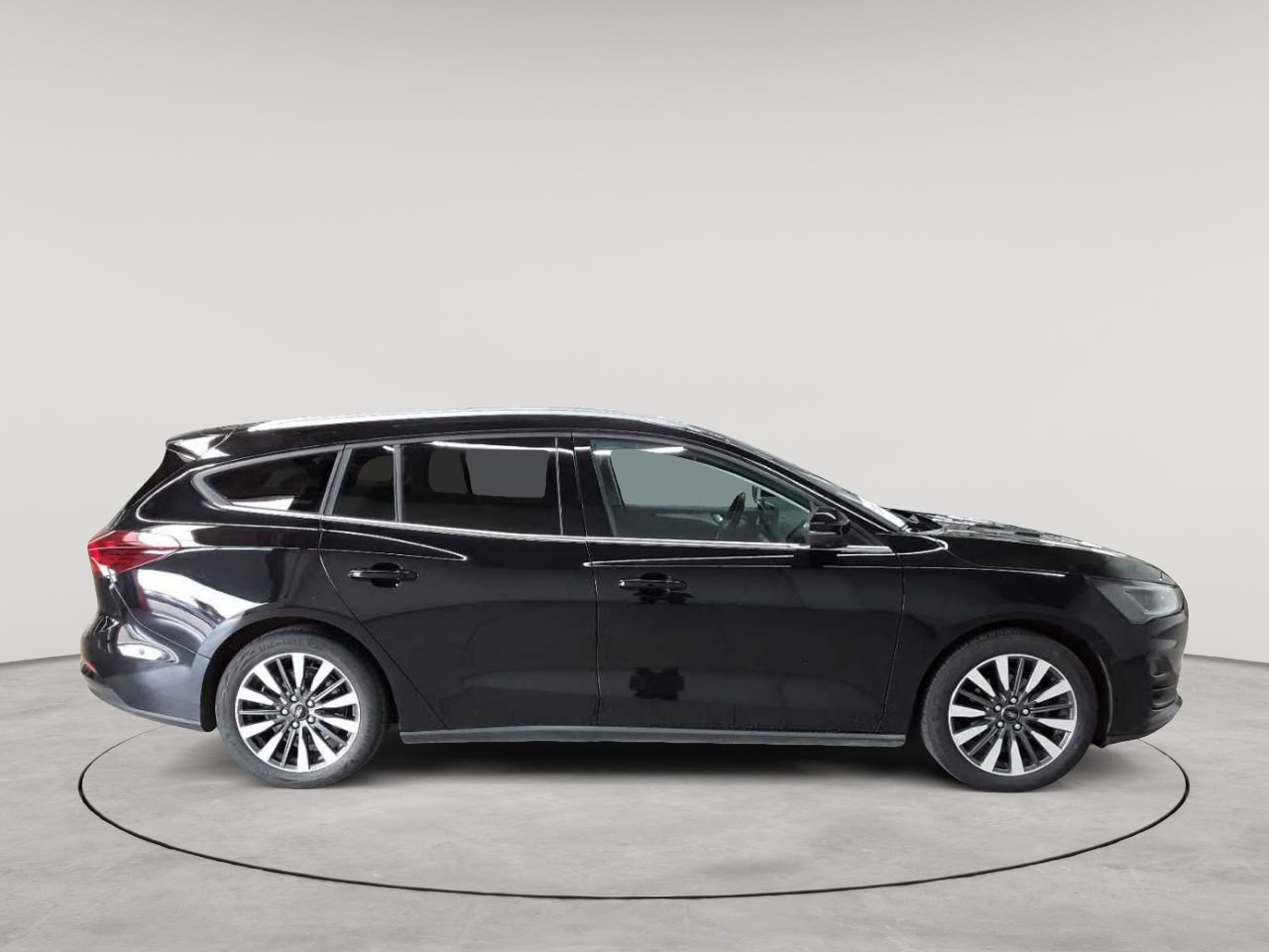 Ford Focus Turnier 1.0 EcoBoost Hybrid Aut. TITANIUM X 3